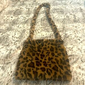 Excellent Condition, cute faux furry leopard versatile cross body or other purse
